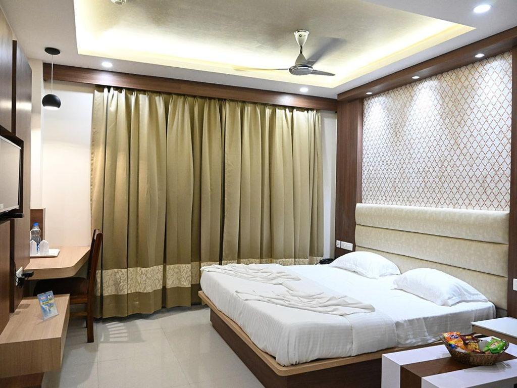 Hotel The Mahajan Puri